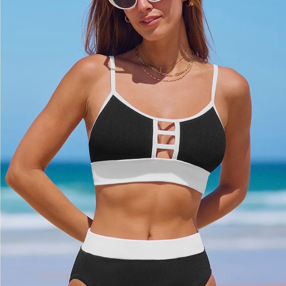 Cupshe Black and White Bikini Set